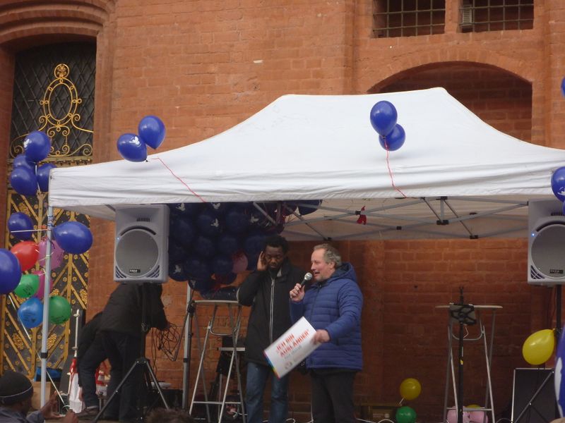 Datei:Kein Ort für Nazis-2015-5.jpg